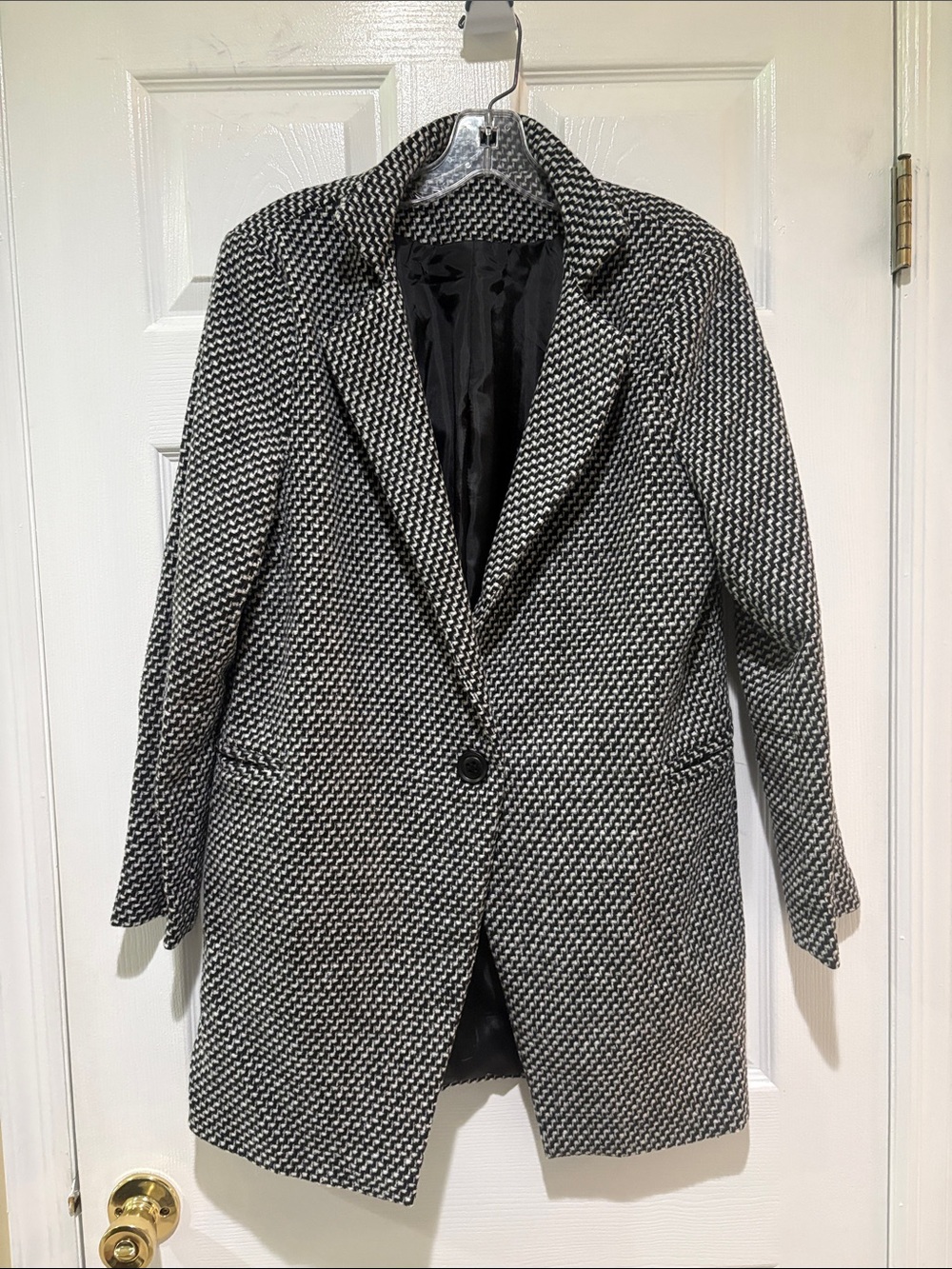 Womens Black & White Houndstooth Single-Button Coat